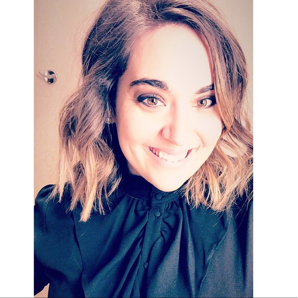 Meet your Posher, Jessica
